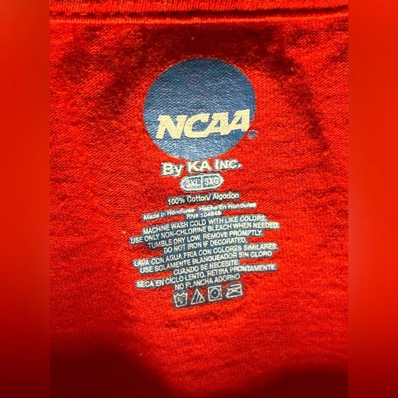 NCAA Louisville Cardinals Logo Tee Adult 3XL Oversized Boxy Vintage Fit - Picture 3 of 3